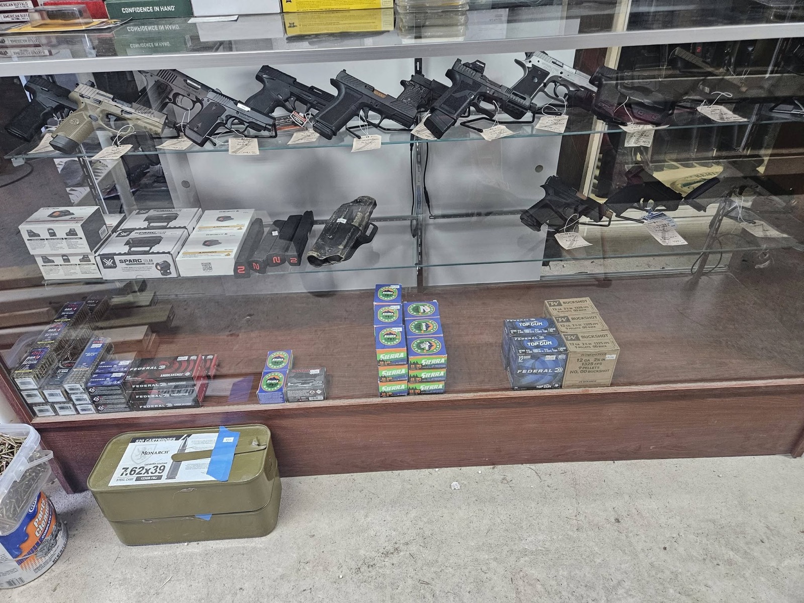 Handguns and ammunition display case in Barnesville Georgia